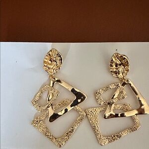Gold Geometric Drop Earrings - Elegant Women Jewelry